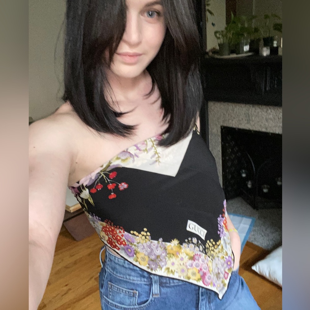 Meet your Posher, Mia